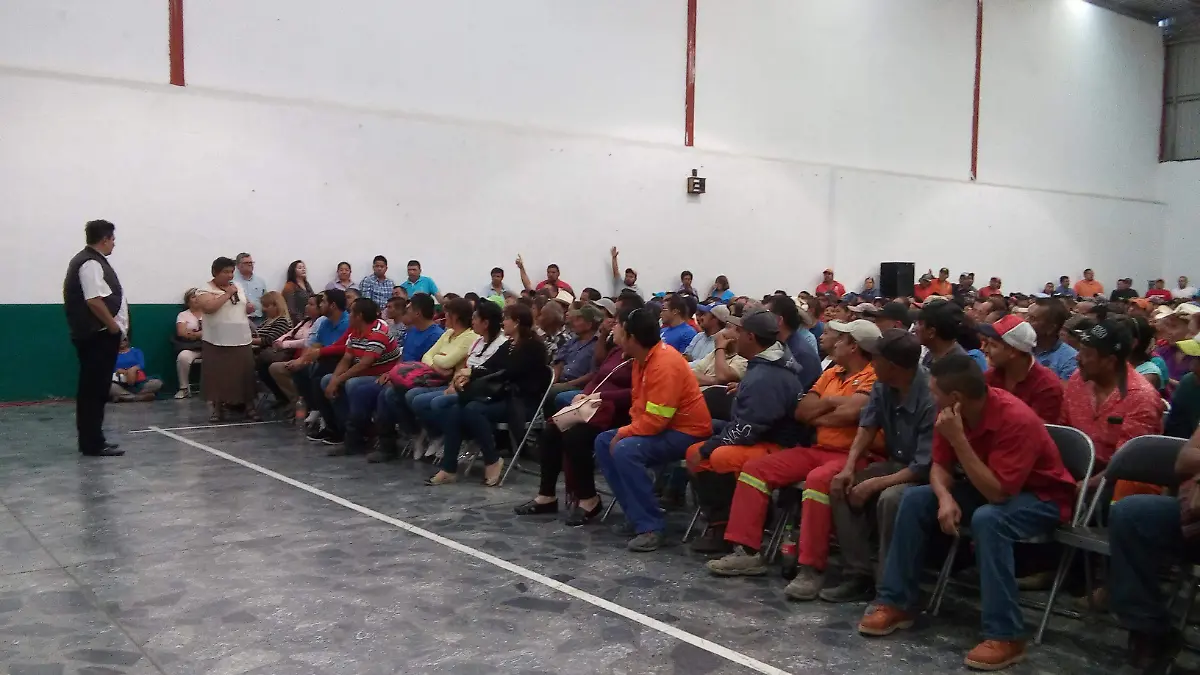 Tras diversas gestiones, trabajadores jubilados del municipio recibir_n su finiquito.